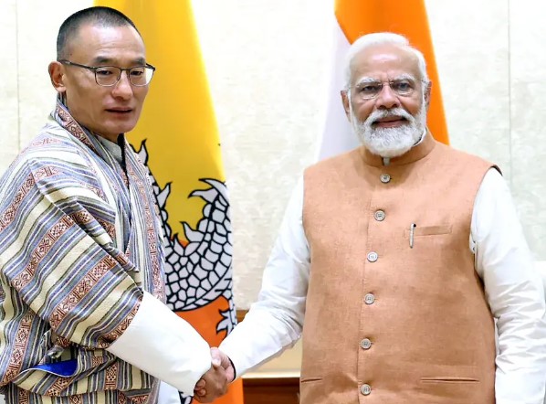 Bhutan के प्रधानमंत्री शेरिंग टोबगे की भारत यात्रा-दोनों देशों के बीच समग्र संबंधों की व्यापक समीक्षा Bhutan के प्रधानमंत्री शेरिंग टोबगे की भारत यात्रा-दोनों देशों के बीच समग्र संबंधों की व्यापक समीक्षा