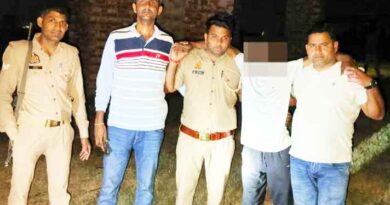 Muzaffarnagar News: पुलिस मुठभेड़ ०२ शातिर चोर अभियुक्तगण गिरफ्तार, सफेद धातु तथा अवैध शस्त्र बरामद