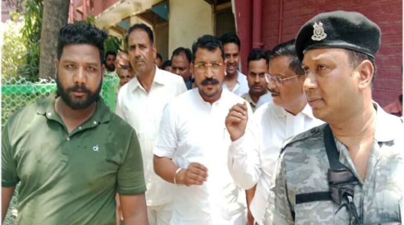 आचार संहिता उल्लंघन के मामले में चन्द्रशेखर हुए Muzaffarnagar कोर्ट में पेश