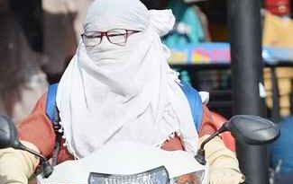 Muzaffarnagar: गर्मी से फिर बिलबिलाएं लोग, तापमान फिर से 32 डिग्री के ऊपर