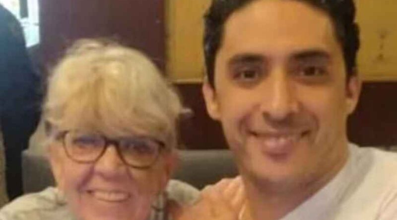 Modern Society में नैतिकता और धोखाधड़ी: 46 साल छोटे शख्स से फेसबुक पर प्यार कर बैठी थीं दादी Modern Society में नैतिकता और धोखाधड़ी: 46 साल छोटे शख्स से फेसबुक पर प्यार कर बैठी थीं दादी