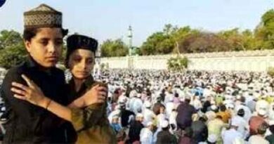 Muzaffarnagar News:  शांतिपूर्ण तरीके से मना ईद उल अजहा पर्व,नमाज के बाद गले मिलकर दी एक दूसरे को मुबारकबाद