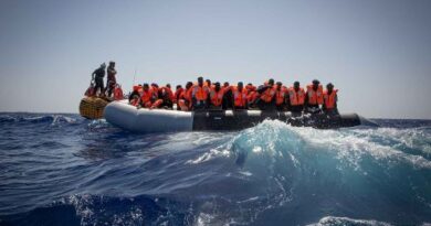 Italy: समंदर में अचानक डूब गए दो जहाज, 11 प्रवासियों की मौत हो गई, जबकि 66 अन्य लापता