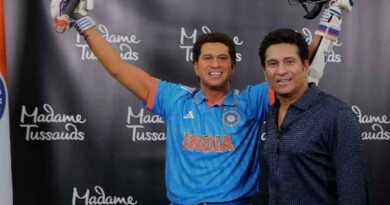 अपनी मोम की प्रतिमा का अनावरण किया Sachin Tendulkar ने