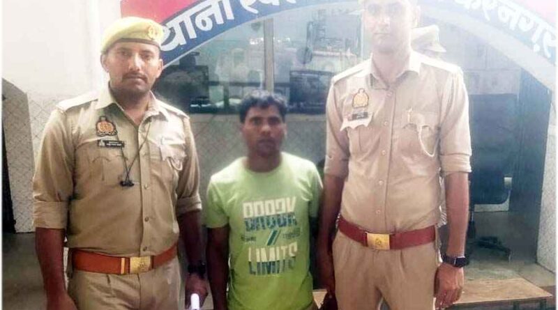 Muzaffarnagar News: चीतल कट से मेरठ की तरफ करीब १०० कदम दूरी पर हाईवे से शातिर को दबोचा