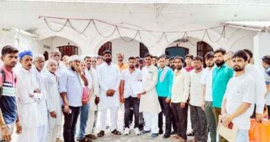 Muzaffarnagar News: अयोध्या में रेप के मुख्य आरोपी के खिलाफ दिया ज्ञापन