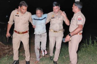 Muzaffarnagar मीरापुर पुलिस और बदमाशों के बीच मुठभेड: ट्रांसफार्मर चोरी करने आए बदमाश दबोचे Muzaffarnagar मीरापुर पुलिस और बदमाशों के बीच मुठभेड: ट्रांसफार्मर चोरी करने आए बदमाश दबोचे