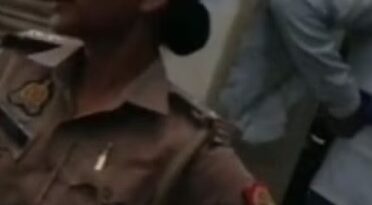 Varanasi में पुलिस की दबंगई: छात्रा की साइकिल से कार में आया स्क्रैच तो आ बबूला हुई दरोगा