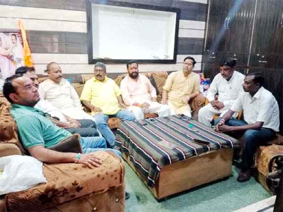 Muzaffarnagar: क्रांति सेना को भंग करने का ऐलान-मनोज सैनी और ललित मोहन शर्मा के बीच विवाद Muzaffarnagar: क्रांति सेना को भंग करने का ऐलान-मनोज सैनी और ललित मोहन शर्मा के बीच विवाद