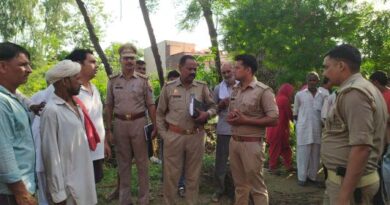 Muzaffarnagar: कूड़े के ढ़ेर पर मिला नवजात का शव,गांव में सनसनी