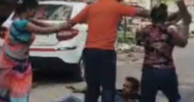 Agra में युवक की पिटाई का वीडियो वायरल: स्पा सेंटर में लेन-देन विवाद पर उठे सवाल