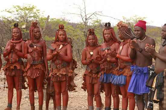 Wife Swapping की परंपरा: नामीबिया की Himba People की अजीबोगरीब परंपराएं