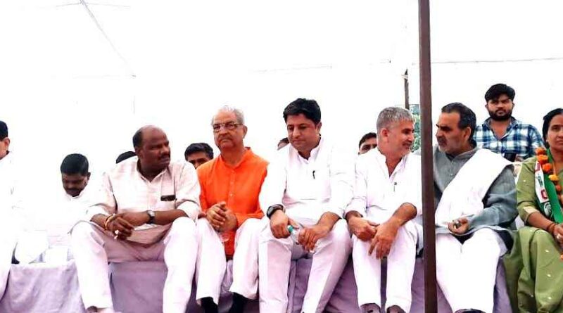 Morna उपचुनाव में सियासी गर्मी: रालोद-भाजपा गठबंधन ने किया मिथलेश पाल के पक्ष में बिगुल