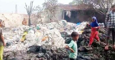 Muzaffarnagar बुढाना में भीषण आग से दो भैंसों की मौत, लाखों का नुकसान