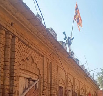 Kerala Temple Entry Debate: केरल हाईकोर्ट के संकेत से गरमाई बहस, क्या हिंदू मंदिरों में गैर-हिंदुओं के प्रवेश पर लगेगा विराम?