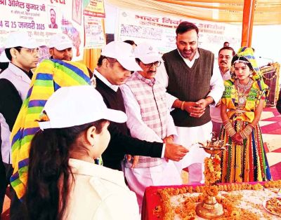 राष्ट्रीय मतदाता दिवस पर Muzaffarnagar में धूमधाम से मनाया गया कार्यक्रम, मतदाता जागरूकता के लिए सांस्कृतिक कार्यक्रमों की भरमार राष्ट्रीय मतदाता दिवस पर Muzaffarnagar में धूमधाम से मनाया गया कार्यक्रम, मतदाता जागरूकता के लिए सांस्कृतिक कार्यक्रमों की भरमार