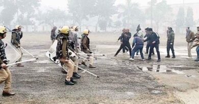 Muzaffarnagar में दंगा नियंत्रण अभ्यास: पुलिस की फुल-प्रूफ तैयारी से असामाजिक तत्वों के मंसूबों पर पानी