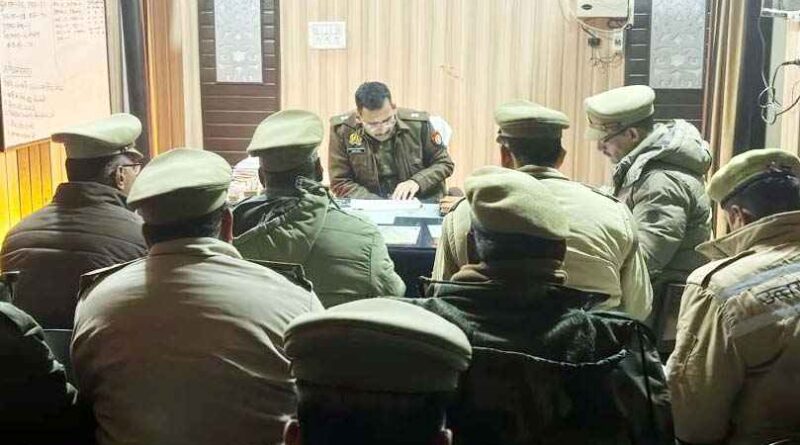 Muzaffarnagar पुलिस अधीक्षक ग्रामीण का थाना भोपा पर अचानक निरीक्षण, अपराधियों के खिलाफ सख्त कार्रवाई की चेतावनी Muzaffarnagar पुलिस अधीक्षक ग्रामीण का थाना भोपा पर अचानक निरीक्षण, अपराधियों के खिलाफ सख्त कार्रवाई की चेतावनी