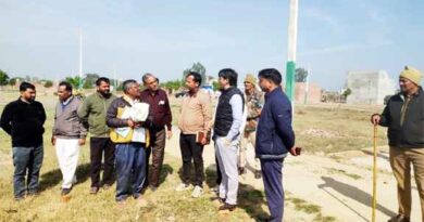 Muzaffarnagar में प्रशासन का बड़ा एक्शन: 2.5 बीघा सरकारी जमीन अवैध कब्जे से मुक्त, बुलडोजर से तोड़ी गई प्लॉटिंग