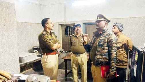 Muzaffarnagar  में पुलिस की सख्ती! अपराधियों पर शिकंजा, अवैध गतिविधियों पर कड़ा एक्शन