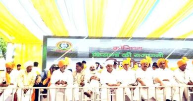 सिसौली Muzaffarnagar जाट महापंचायत में गूंजे समाजिक समानता और आरक्षण के मुद्दे, नरेश टिकैत समेत कई दिग्गज नेताओं ने दी अपील