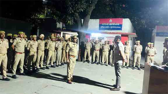Muzaffarnagar पुलिस की सख्त कार्रवाई: एसपी नगर सत्यनारायण प्रजापत ने थाने पर अर्दली रूम किया, अपराधियों के खिलाफ उठाए गए कड़े कदम