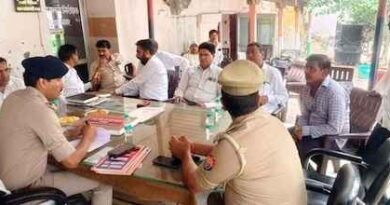 Muzaffarnagar में समाधान दिवस पर गरजा पुलिस का डंडा: शिकायतों पर तुरन्त कार्रवाई के निर्देश, साइबर ठगों पर भी कसा शिकंजा!