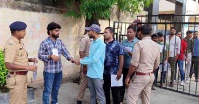 Ro-Aro परीक्षा में चौंकाने वाला खुलासा! 8 हजार से ज़्यादा छात्रों ने छोड़ी परीक्षा, Muzaffarnagar अफसरों की पैनी निगरानी में नकलविहीन परीक्षा