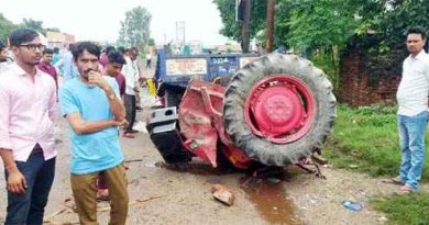 Muzaffarnagar  में कांवड़ियों की ट्रैक्टर-ट्रॉली हादसे का कहर: 4 घायल, ट्रक चालक गिरफ्तार, इलाके में मचा हड़कंप