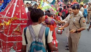 Muzaffarnagar में Ssp व Dm ने कांवड़ मार्ग का किया निरीक्षण, श्रद्धालुओं की सेवा और सुरक्षा में जुटा प्रशासन