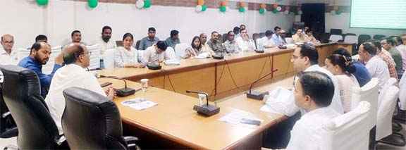 Muzaffarnagar  में स्कूल सुरक्षा और शिक्षा गुणवत्ता को लेकर बड़ी समीक्षा बैठक, जिलाधिकारी ने दिए सख्त निर्देश