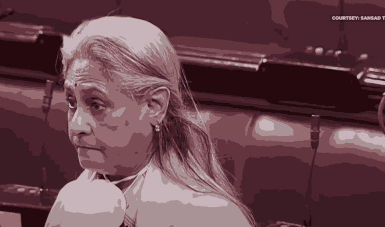 Jaya Bachchan का वायरल वीडियो: सेल्फी चाहने वाले को धक्का, अशोक पंडित और कंगना रनोट का तीखा वार Jaya Bachchan का वायरल वीडियो: सेल्फी चाहने वाले को धक्का, अशोक पंडित और कंगना रनोट का तीखा वार