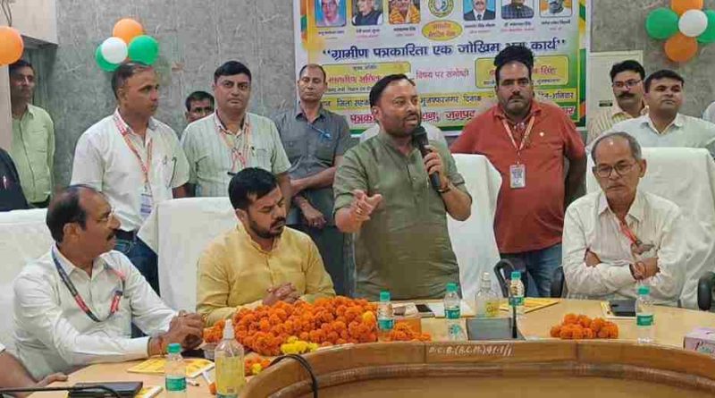 Muzaffarnagar संगोष्ठी: ग्रामीण पत्रकारिता बनी विकास की रीढ़, मंत्री अनिल कुमार ने कहा- समस्याओं के समाधान की पहली सीढ़ी पत्रकार