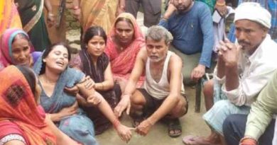 Ghazipur कासिमाबाद पाली गांव में दबंगों ने मां मंशा देवी की बेरहमी से हत्या, बेटे को बचाते हुए हुई मौत