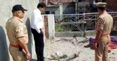 Muzaffarnagar खतौली में पटाखों में लगी आग, महिला हुई घायल, एसएसपी और एसपी सिटी मौके पर पहुंचे