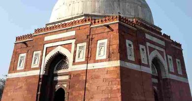आगरा की ऐतिहासिक धरोहर: Zafar Khan’S Tomb  या शाइस्ता खां की इमारत? एक अनसुलझा विवाद