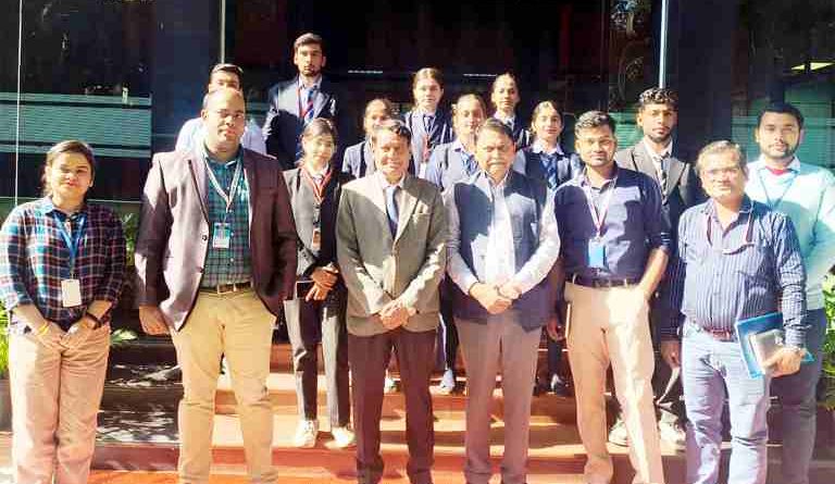 Muzaffarnagar में न्यूमेक्स ग्रुप की प्लेसमेंट धमक: श्रीराम ग्रुप ऑफ कॉलेजेज के 19 छात्र चयनित, एमबीए–बीबीए छात्रों को मिला सुनहरा अवसर