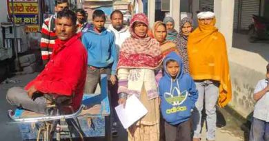 Muzaffarnagar भोजाहेड़ी गांव में पटाखे की चिंगारी से लगी आग, घर का सारा सामान जलकर राख