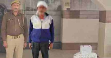 चरथावल में अवैध शराब गिरोह पर Muzaffarnagar पुलिस का शिकंजा: दो शराब तस्कर गिरफ्तार, भारी मात्रा में देशी शराब बरामद