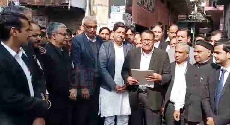 पश्चिमी यूपी में 50 साल पुरानी लड़ाई फिर तेज: Muzaffarnagar के अधिवक्ताओं ने सांसद Chandan Chauhan को सौंपा ज्ञापन, हाईकोर्ट बेंच स्थापना की मांग उबाल पर