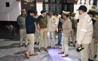 Muzaffarnagar Khatauli कोतवाली से 150 मीटर दूर प्रॉपर्टी डीलर के घर बड़ा वारदात—50 तोला सोना, 5 लाख कैश लूटा, परिवार बंधक