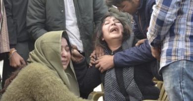 Muzaffarnagar अग्निकांड से हड़कंप: वसुंधरा रेजीडेंसी में सिलिंडर धमाके से मां-दो बेटों की मौत, जांच में जुटी Bpcl टीम, जेवर गायब होने का आरोप