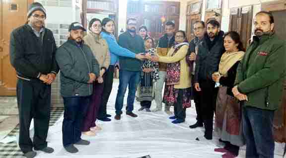 Muzaffarnagar में नेत्रदान की मिसाल: गुलाटी परिवार ने दो नेत्रहीनों को दी नई रोशनी, समर्पित युवा समिति का प्रेरणादायी अभियान