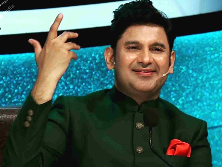 ए.आर. रहमान के बयान पर बॉलीवुड में संग्राम: Manoj Muntashir और मिथुन ने जताई असहमति, जावेद अख्तर से लेकर कंगना रनोट तक छिड़ी तीखी बहस ए.आर. रहमान के बयान पर बॉलीवुड में संग्राम: Manoj Muntashir और मिथुन ने जताई असहमति, जावेद अख्तर से लेकर कंगना रनोट तक छिड़ी तीखी बहस