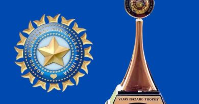 Vijay Hazare Trophy में विदर्भ का दमदार परचम, कर्नाटक को हराकर दूसरी बार फाइनल में एंट्री, अमन मोखड़े का ऐतिहासिक शतक