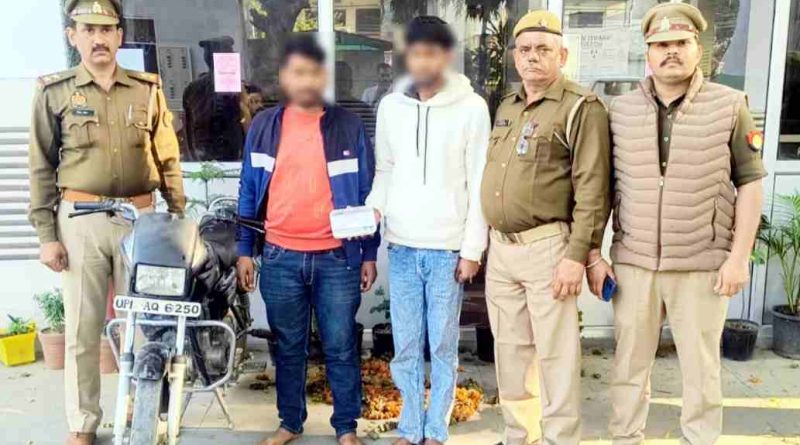 Muzaffarnagar मोबाइल छिनैती का खुलासा: सिविल लाइन पुलिस ने 2 अभियुक्त दबोचे, लूटा गया मोबाइल और बाइक बरामद