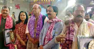 Muzaffarnagar Khatu Shyam Nishan Yatra: फाल्गुन महोत्सव में उमड़ा आस्था का सैलाब, शिव चौक से निकली भव्य पदयात्रा