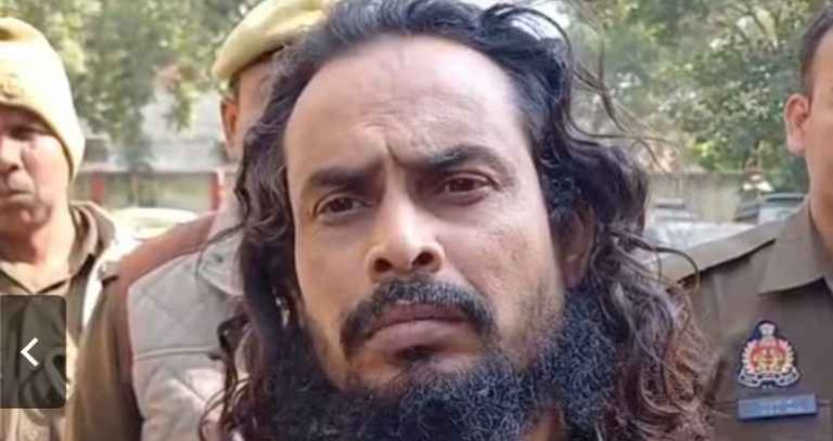पकड़ा गया जिहादी चेलों का गुरु, धर्मांतरण का देता था ट्रेनिंग, Mirzapur जिम लव जिहाद कांड में बड़ी गिरफ्तारी