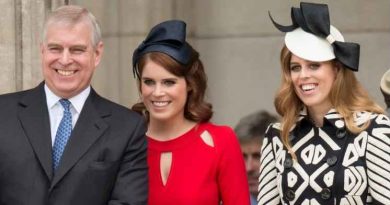 Royal Scandal Britain: जेफ्री एपस्टीन से जुड़े ईमेल, तस्वीरें और आरोप—Prince Andrew पर फिर उठे गंभीर सवाल, ब्रिटिश राजनीति और शाही परिवार में भूचाल