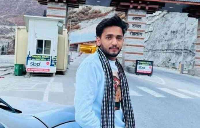 देहरादून में बीटेक छात्र Divyanshu Jatrana की हत्या से सनसनी: आपसी विवाद में गंभीर घायल हुआ युवक, अस्पताल में तोड़ा दम देहरादून में बीटेक छात्र Divyanshu Jatrana की हत्या से सनसनी: आपसी विवाद में गंभीर घायल हुआ युवक, अस्पताल में तोड़ा दम